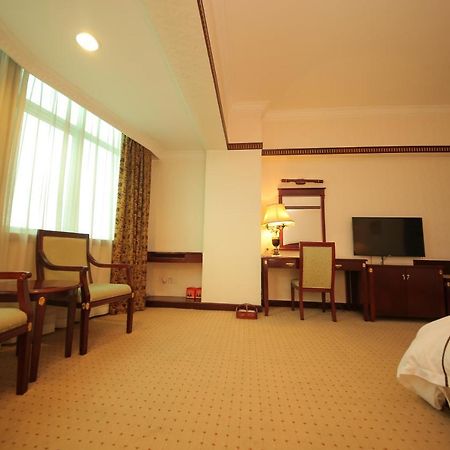 W.Y. Lera Hotel Guangzhou Exterior photo